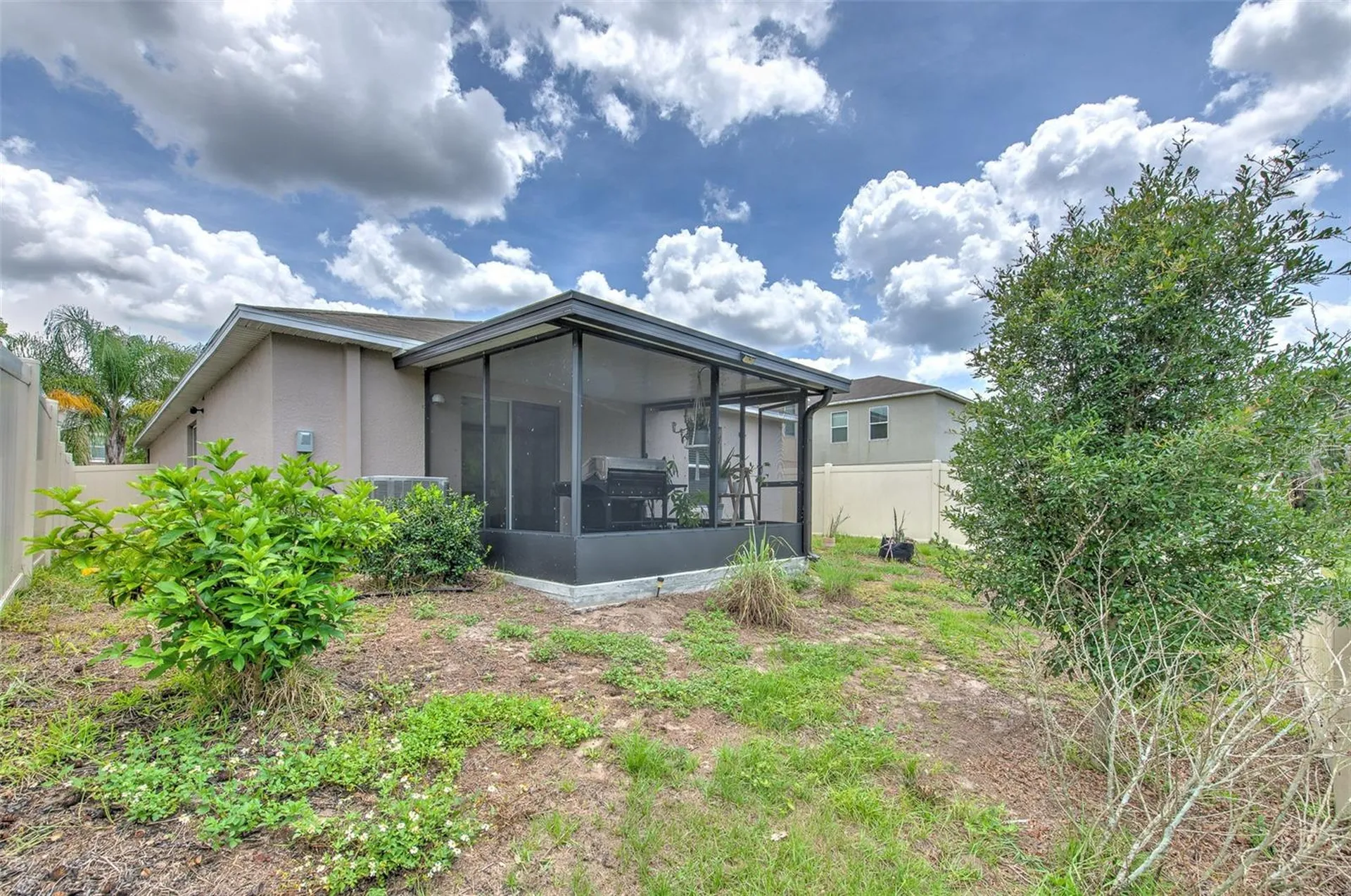 17334 White Mangrove Drive Wimauma FL 33598