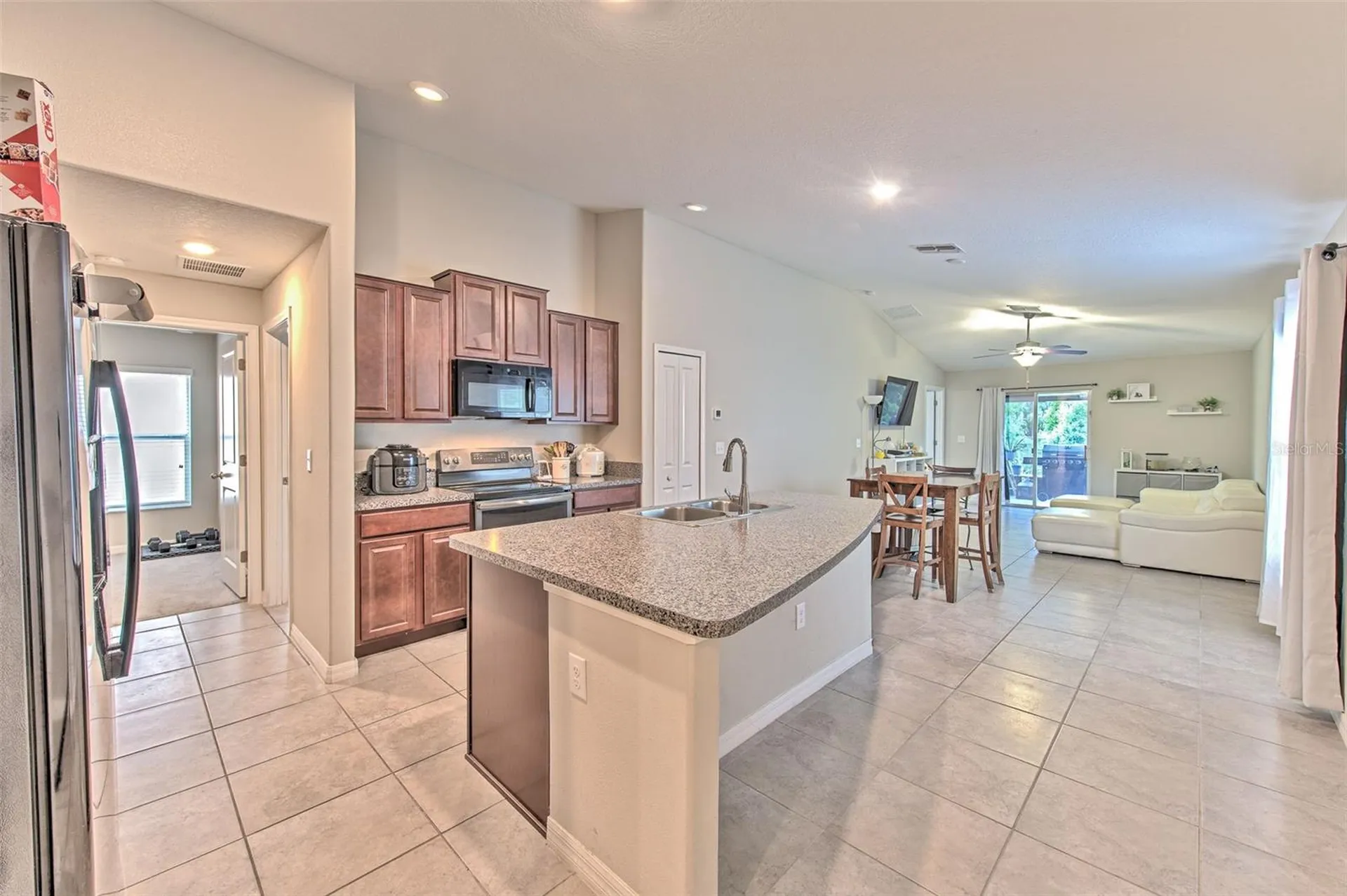 17334 White Mangrove Drive Wimauma FL 33598