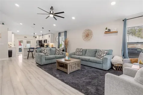 1633 Wekiva Crossing Boulevard Apopka FL 32703