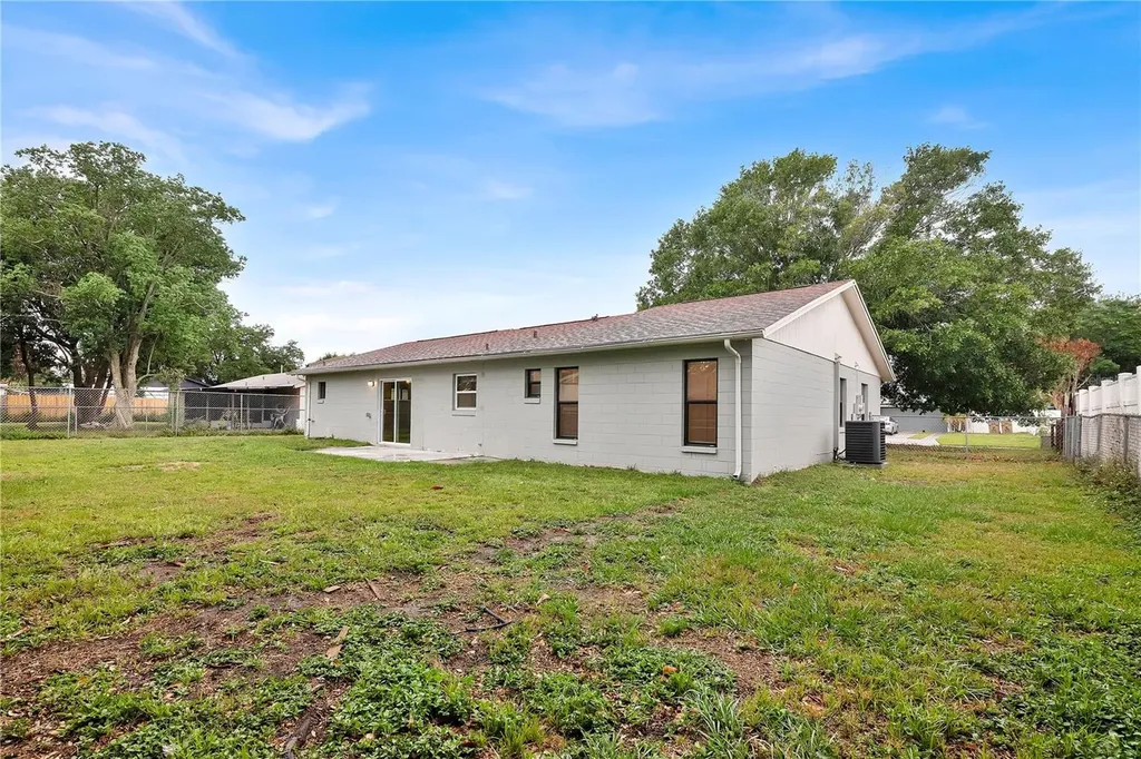 299 Valencia Avenue Kissimmee FL 34743