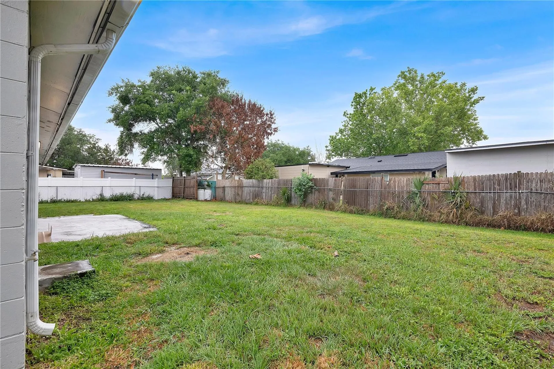 299 Valencia Avenue Kissimmee FL 34743