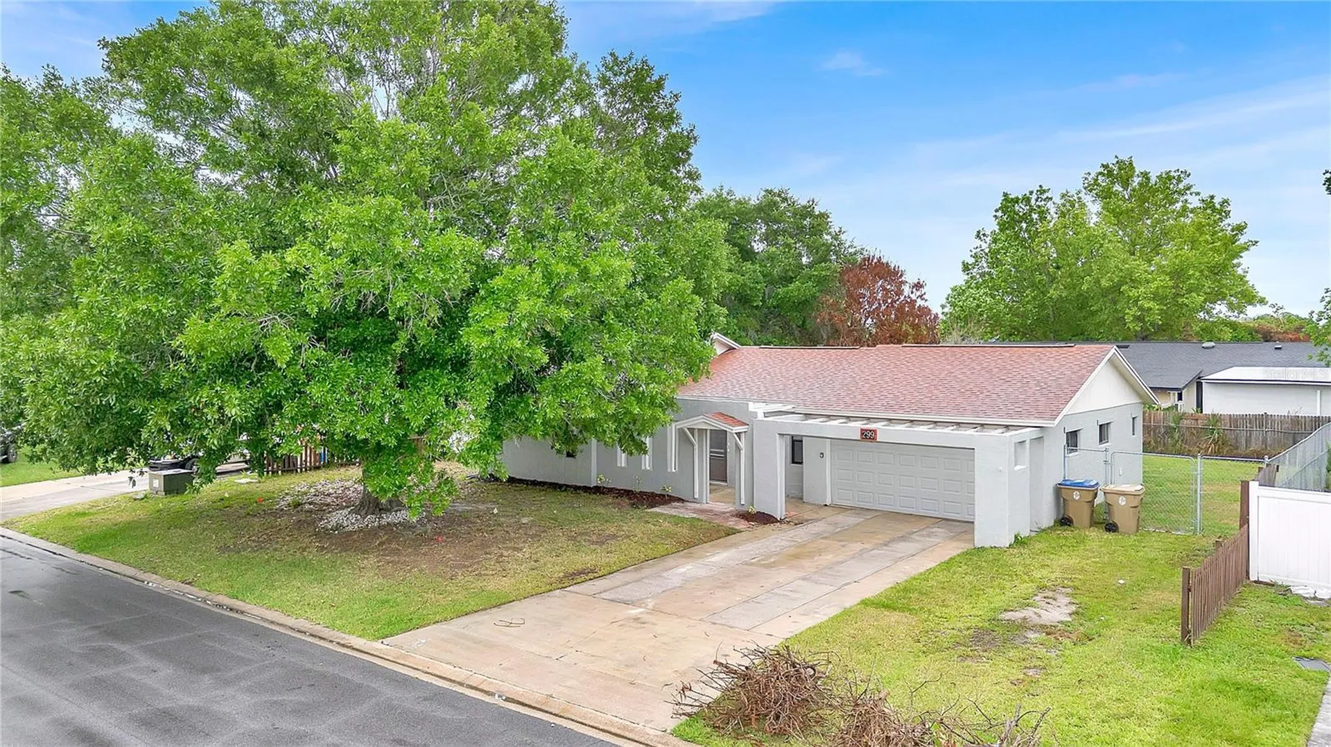 299 Valencia Avenue Kissimmee FL 34743