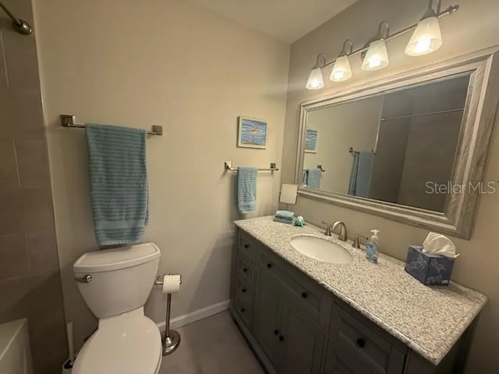 7012 W Country Club Drive N Sarasota FL 34243