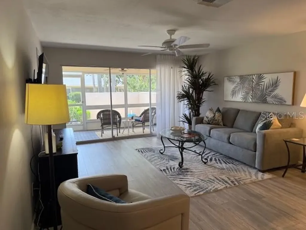 7012 W Country Club Drive N Sarasota FL 34243