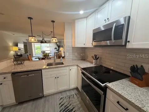 7012 W Country Club Drive N Sarasota FL 34243