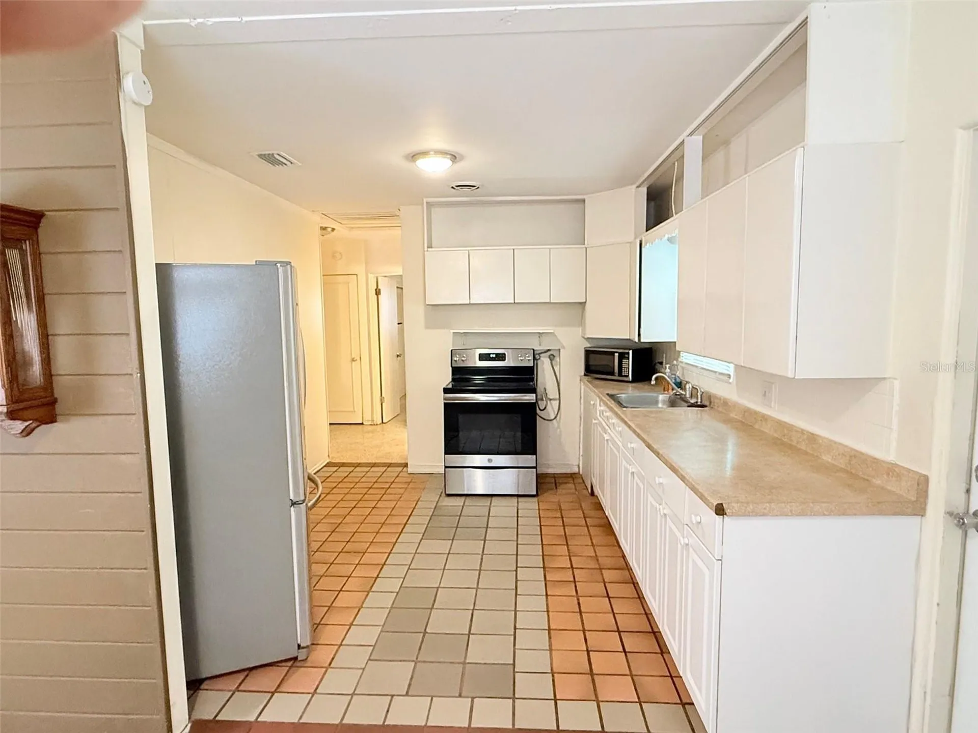 4819 Haines Road N St Petersburg FL 33714