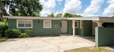 6102 Oakcrest Circle Orlando FL 32808