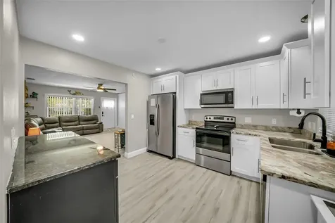 5705 15th Avenue S Gulfport FL 33707