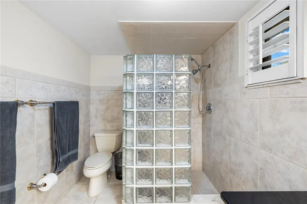 2215 Buena Vista Drive Clearwater FL 33764