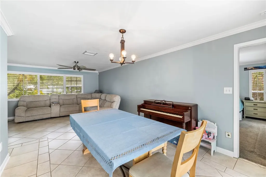 2215 Buena Vista Drive Clearwater FL 33764