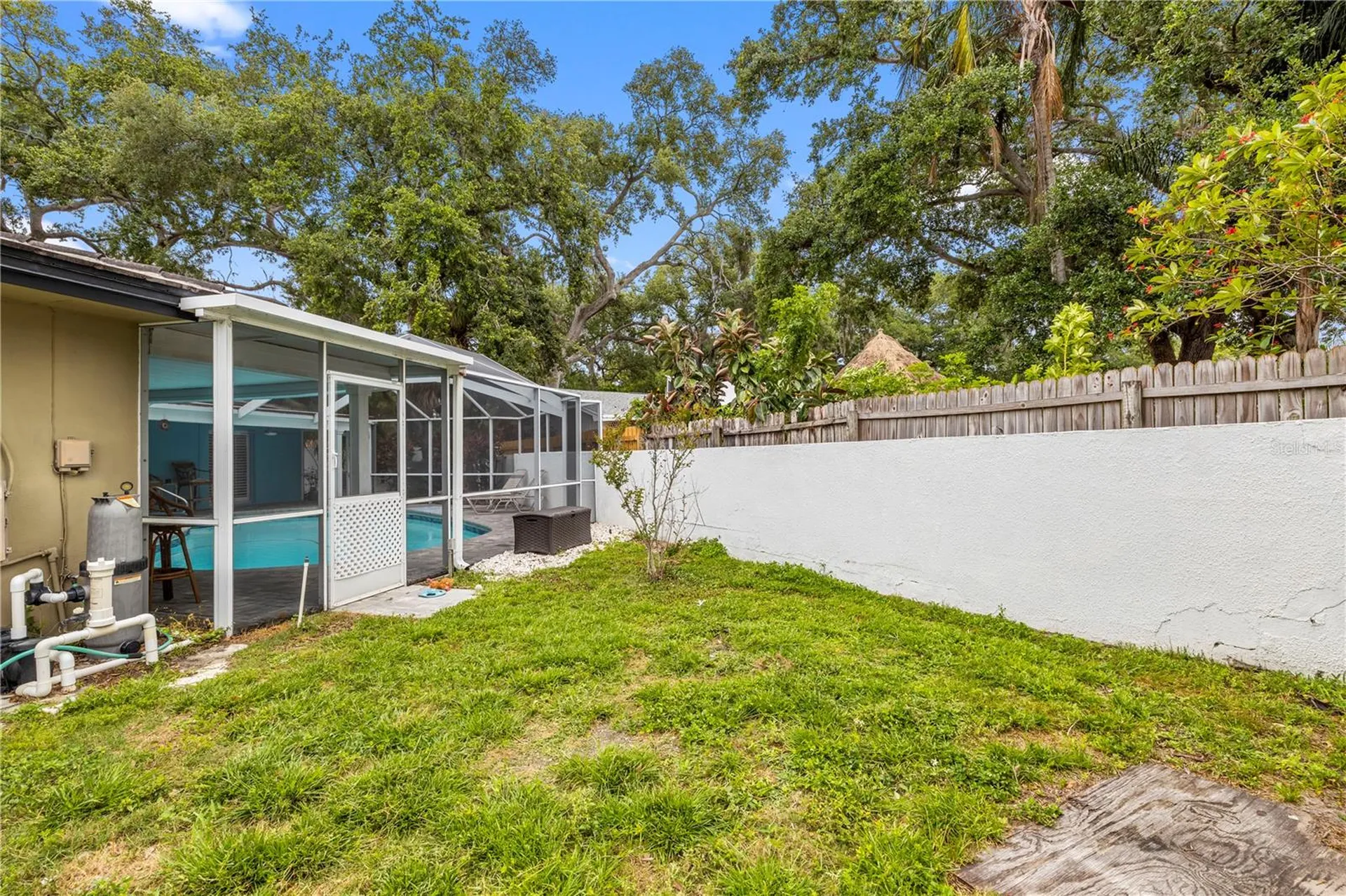 2215 Buena Vista Drive Clearwater FL 33764
