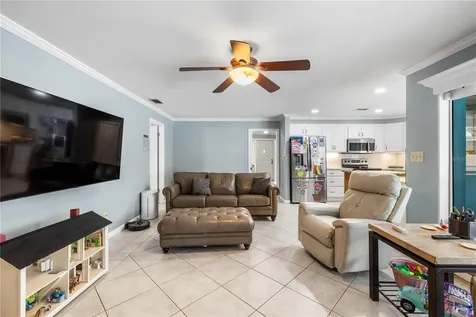 2215 Buena Vista Drive Clearwater FL 33764