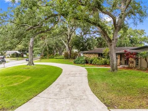 2215 Buena Vista Drive Clearwater FL 33764