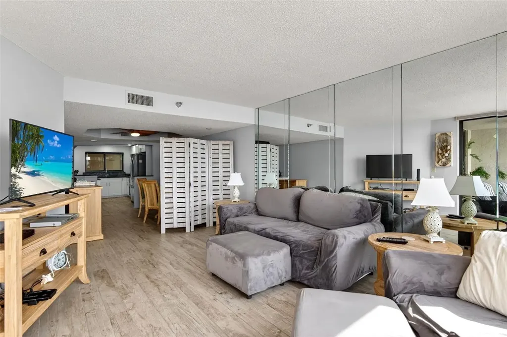 1290 Gulf Boulevard Clearwater Beach FL 33767