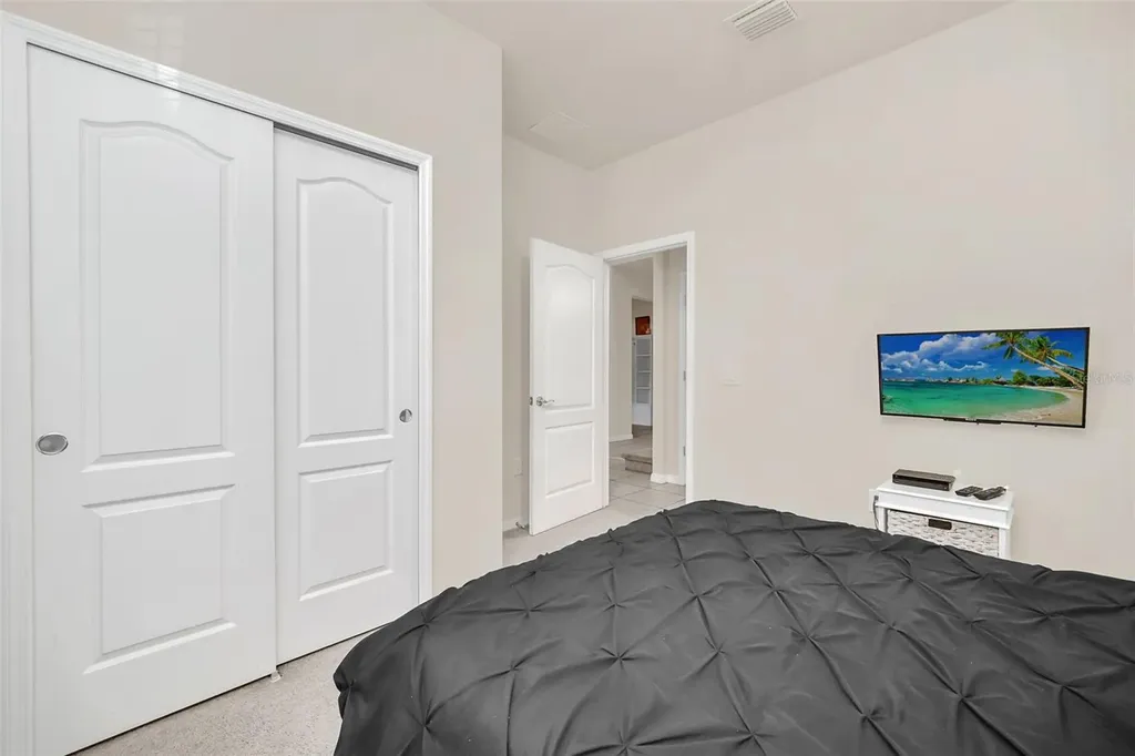 8887 Menton Loop Kissimmee FL 34747