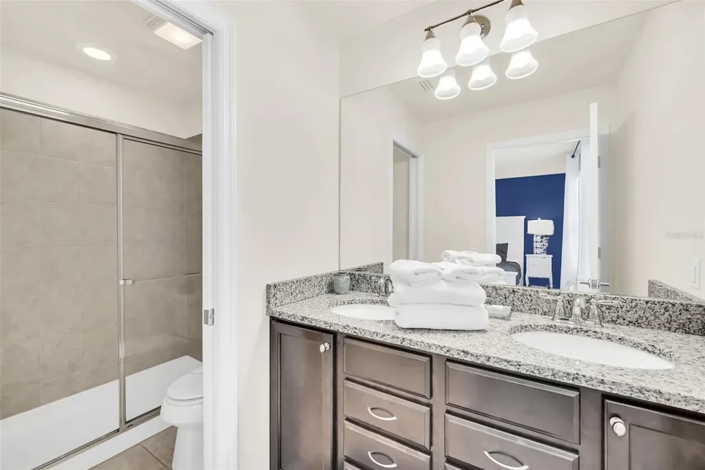 8887 Menton Loop Kissimmee FL 34747
