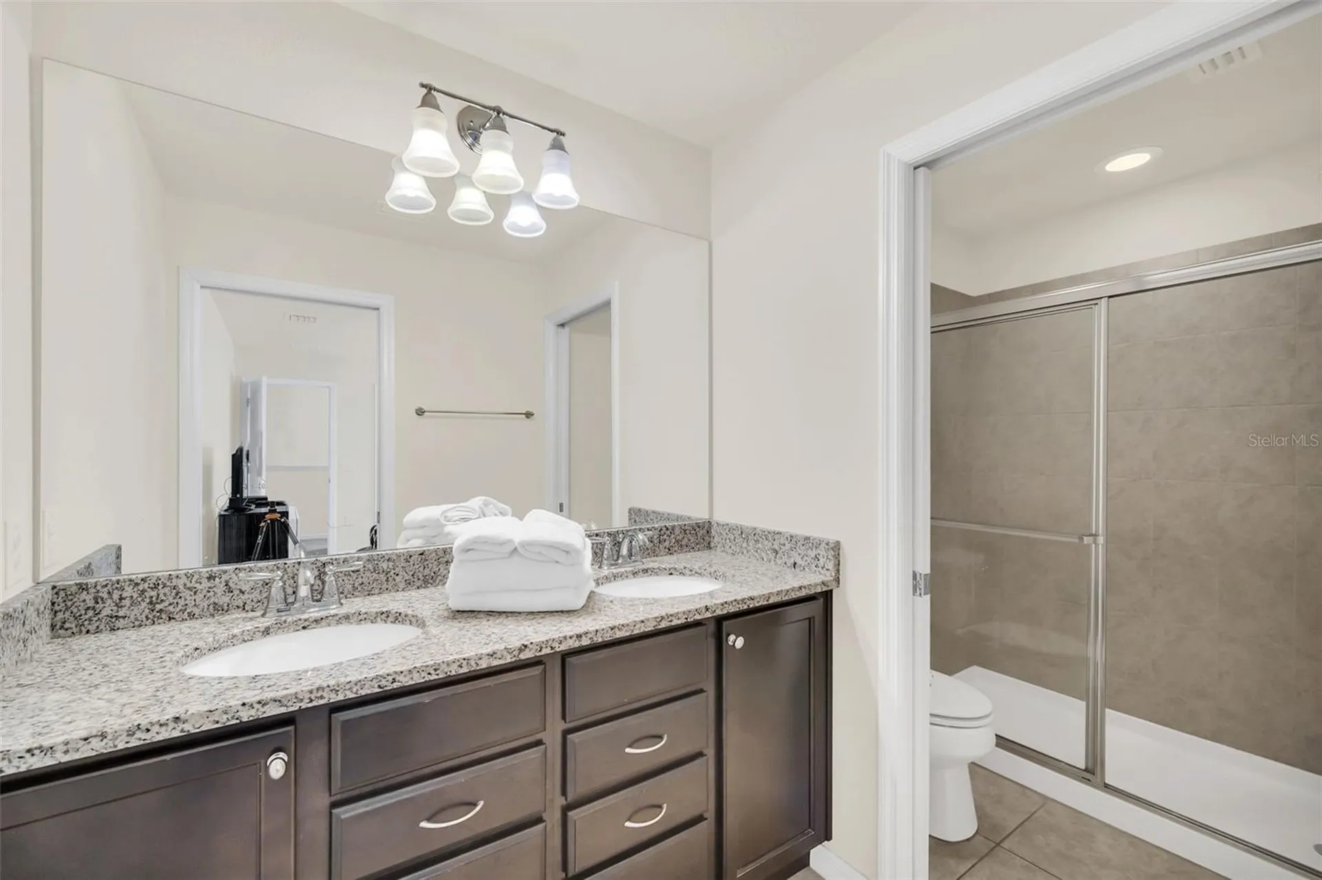 8887 Menton Loop Kissimmee FL 34747