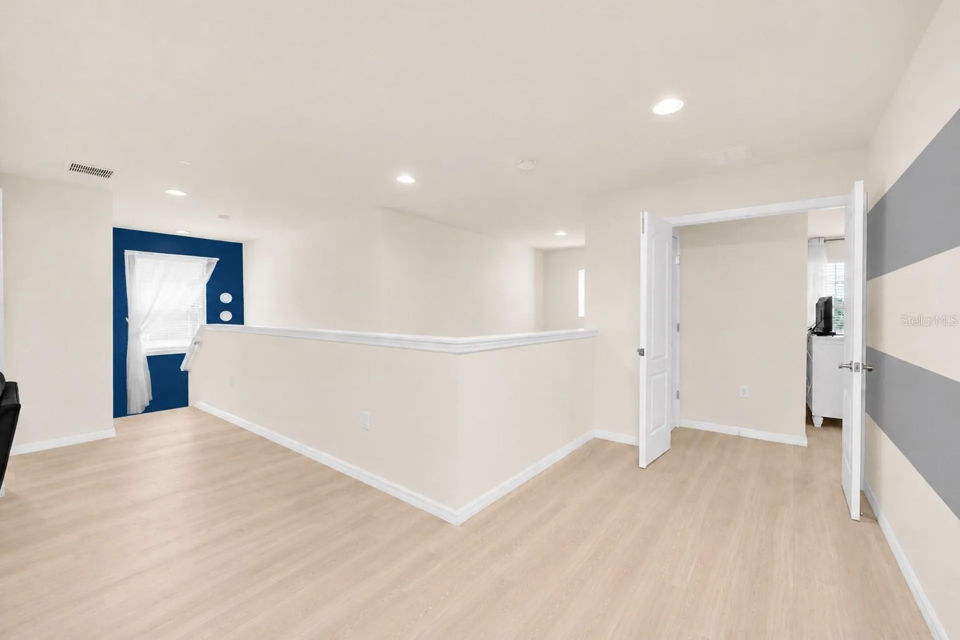 8887 Menton Loop Kissimmee FL 34747