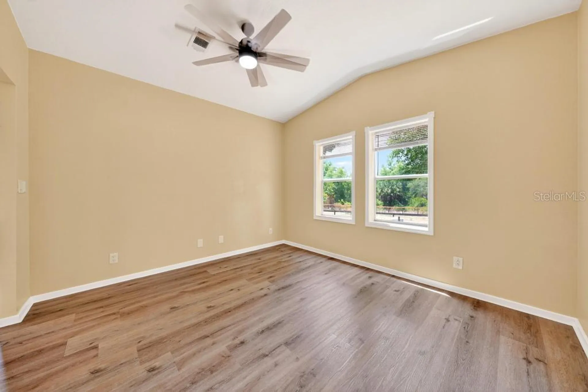 40100 Jim Scotts Road Leesburg FL 34788