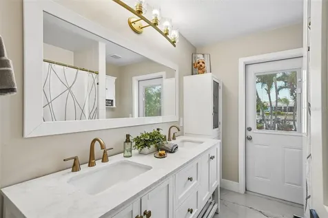 2032 Massachusetts Avenue NE St Petersburg FL 33703