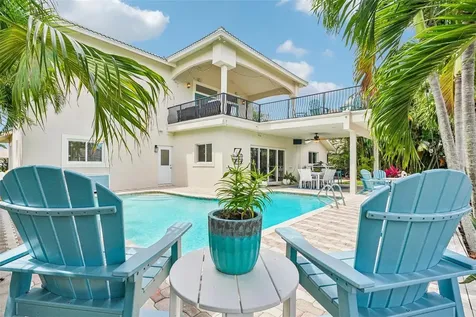 2032 Massachusetts Avenue NE St Petersburg FL 33703