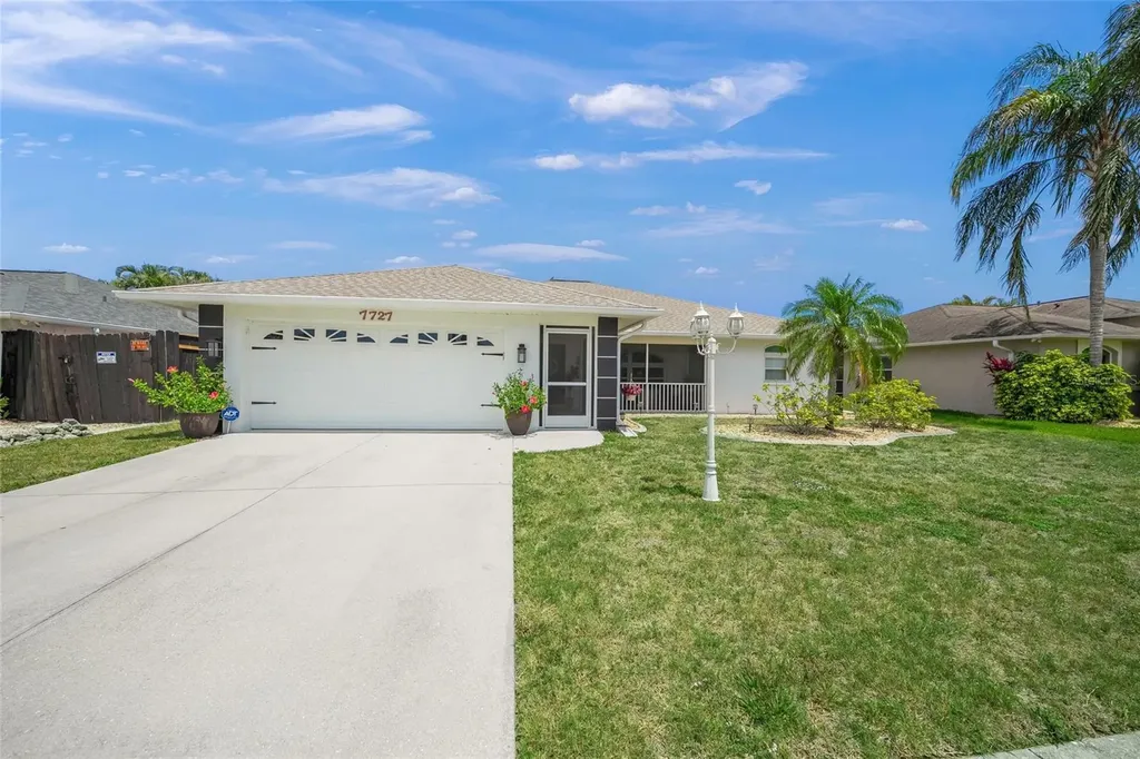 7727 36th Lane E Sarasota FL 34243