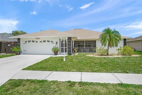 7727 36th Lane E Sarasota FL 34243