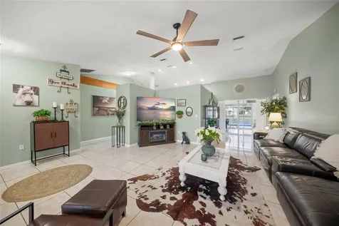 7727 36th Lane E Sarasota FL 34243