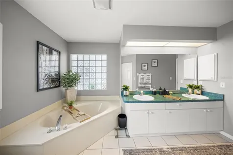 7727 36th Lane E Sarasota FL 34243