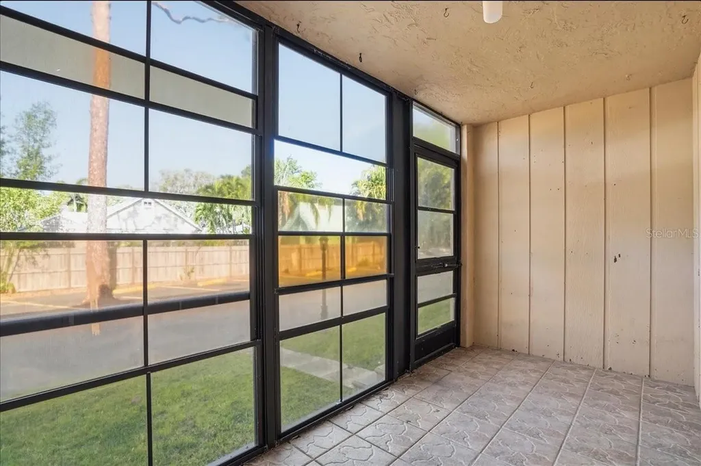 3700 S Osprey Avenue Sarasota FL 34239