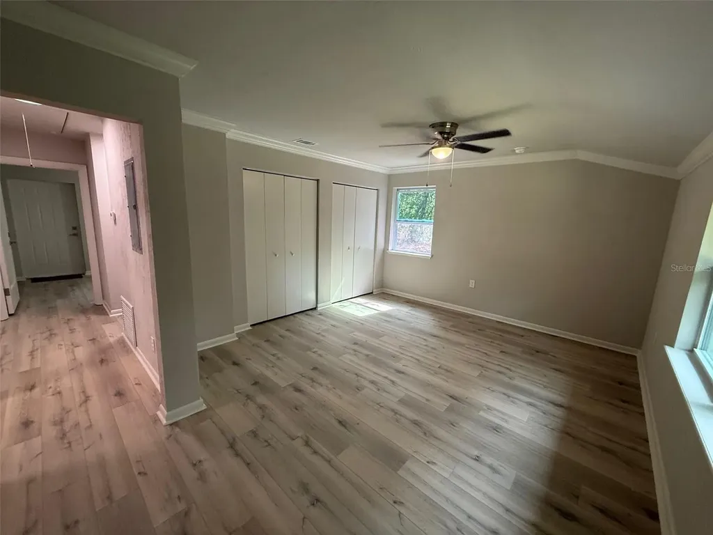 4890 NW 20th Place Gainesville FL 32605
