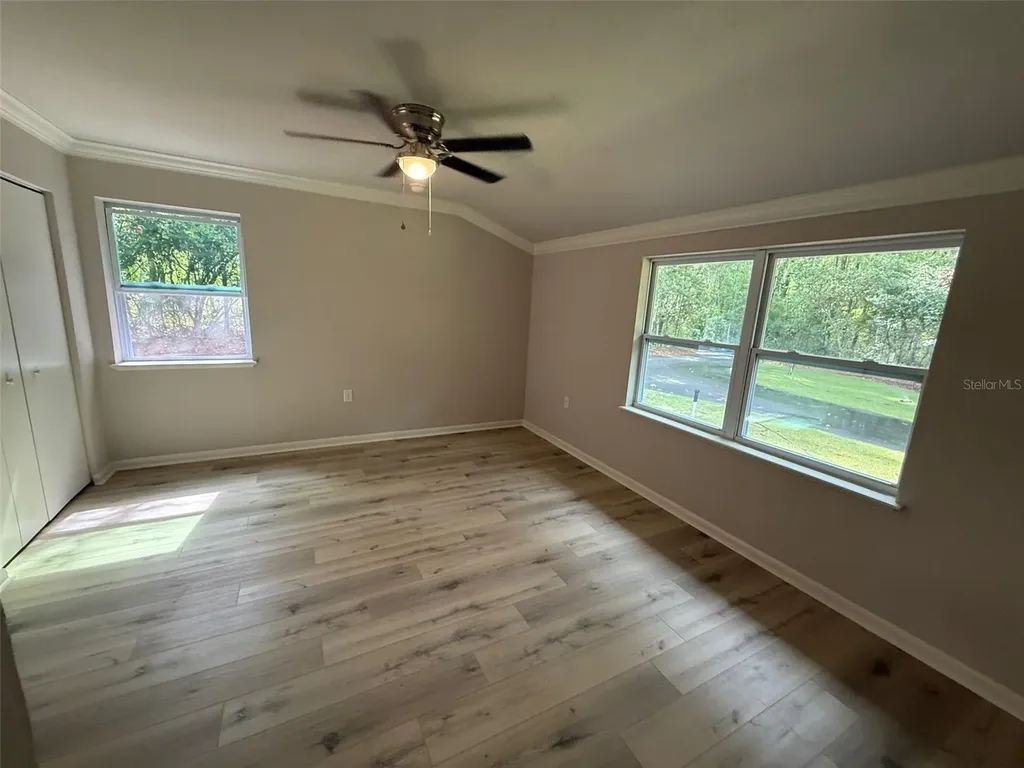4890 NW 20th Place Gainesville FL 32605