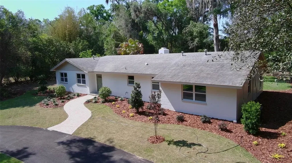 4890 NW 20th Place Gainesville FL 32605