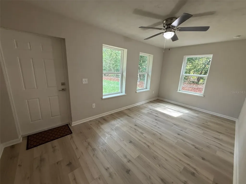 4890 NW 20th Place Gainesville FL 32605