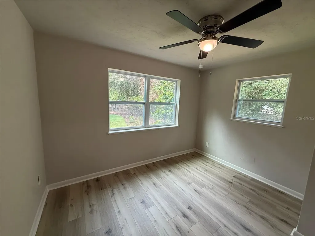 4890 NW 20th Place Gainesville FL 32605