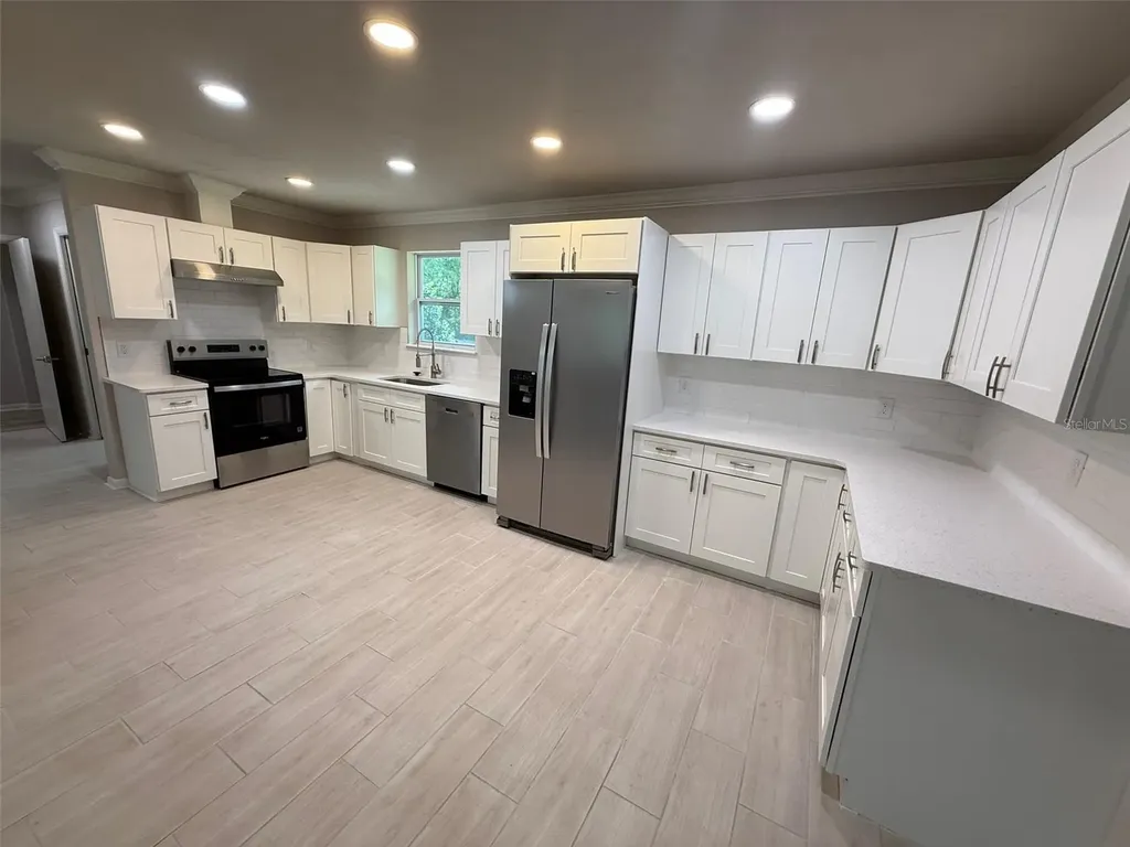 4890 NW 20th Place Gainesville FL 32605