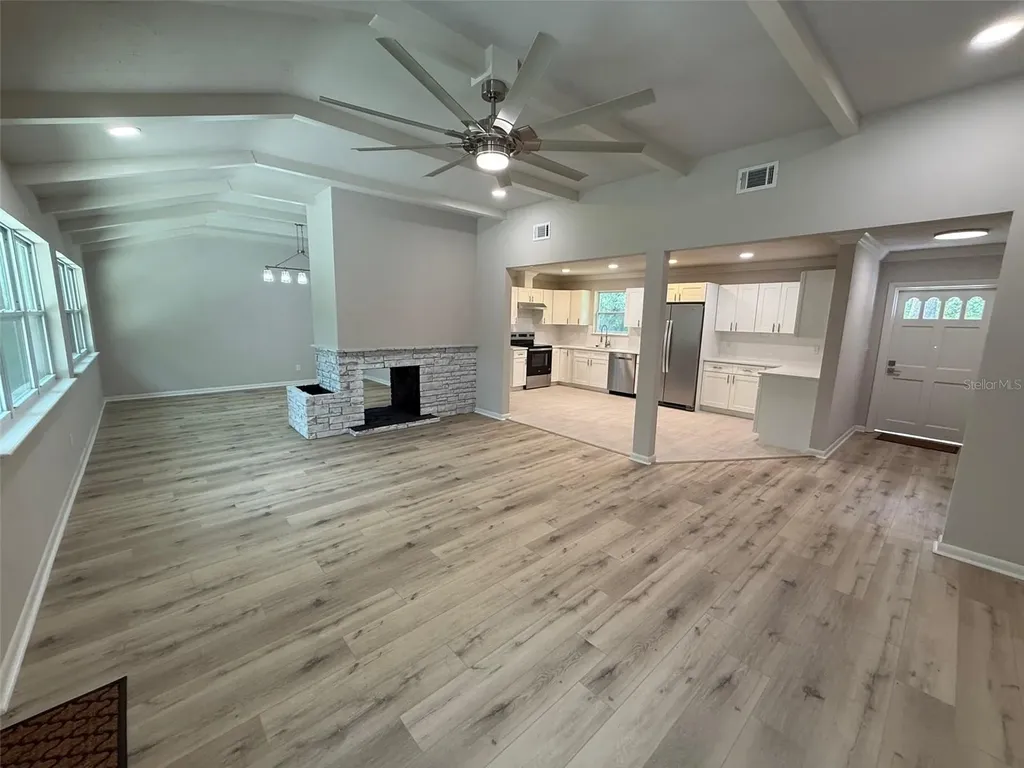 4890 NW 20th Place Gainesville FL 32605