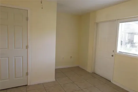 261 Autumn Lane Kissimmee FL 34743