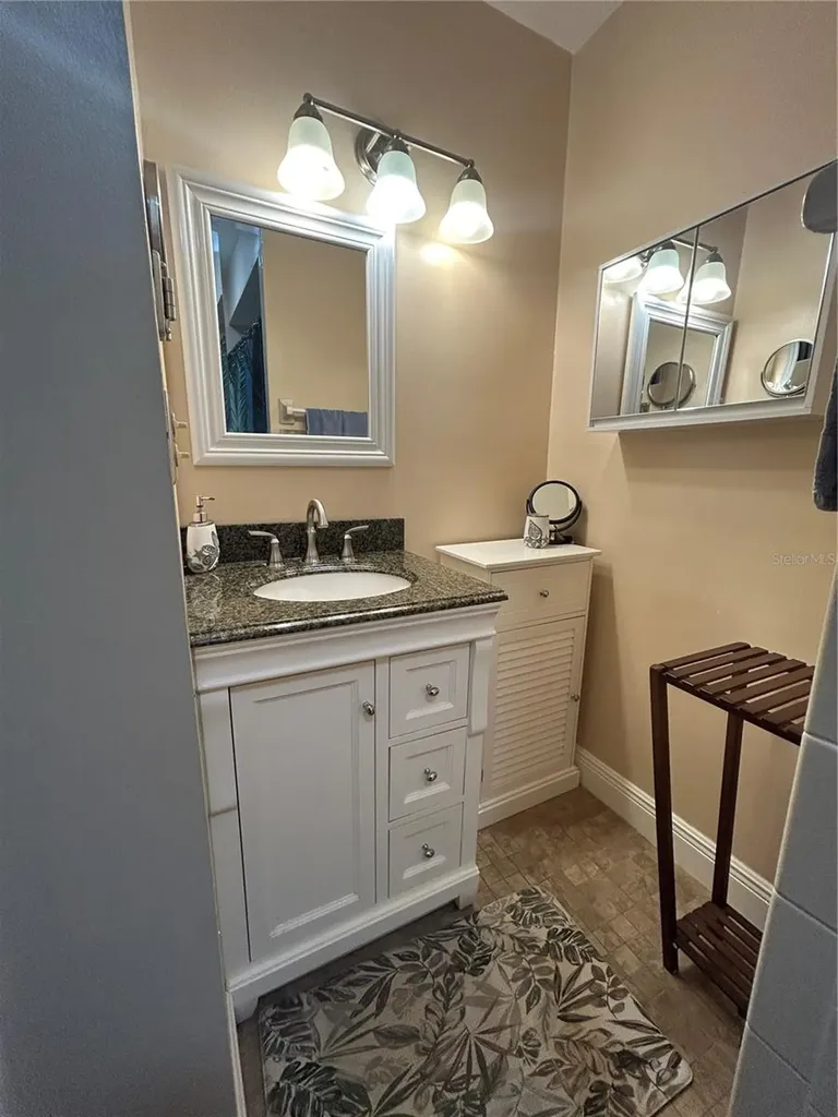 10037 62nd Terrace N St Petersburg FL 33708