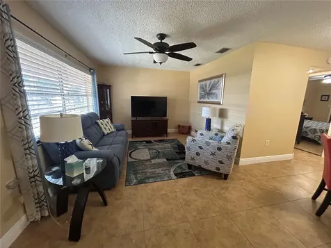 10037 62nd Terrace N St Petersburg FL 33708