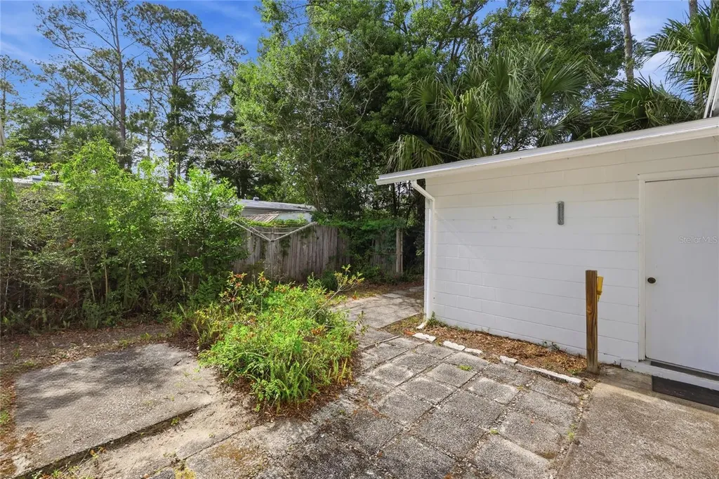4130 NW 19th Place Gainesville FL 32605