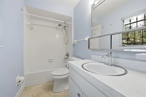 4130 NW 19th Place Gainesville FL 32605