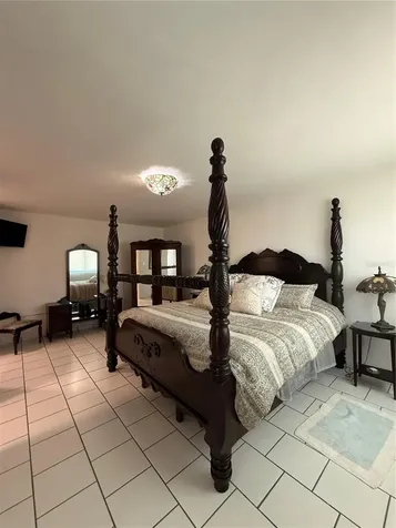 5245 Isla Verde Avenue Carolina PR 00979