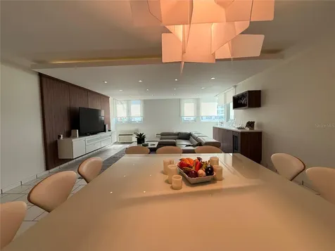5245 Isla Verde Avenue Carolina PR 00979