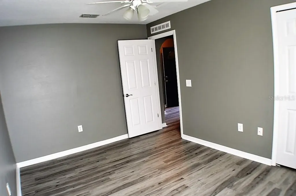 1017 Tawny Eagle Drive Groveland FL 34736