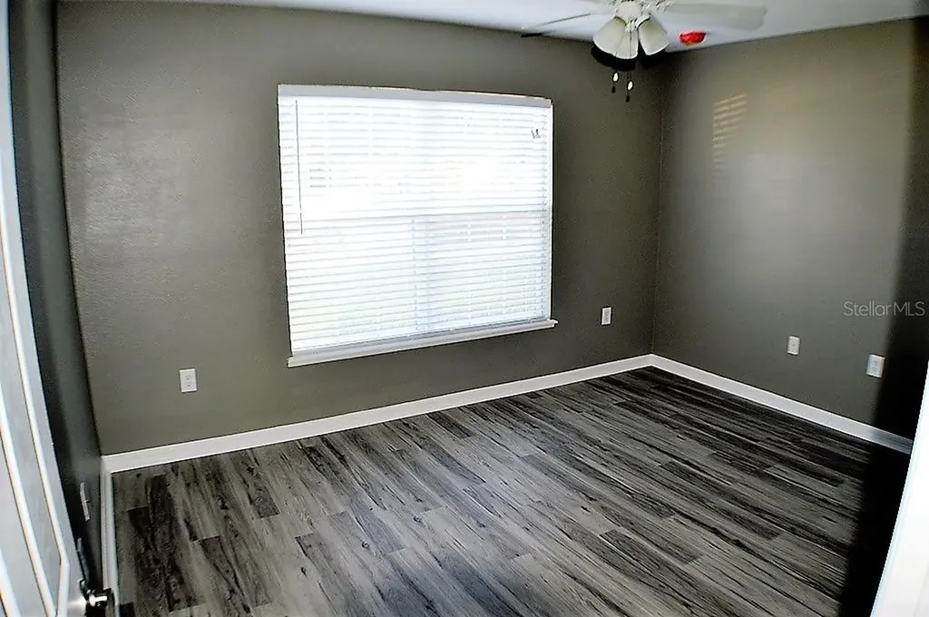 1017 Tawny Eagle Drive Groveland FL 34736