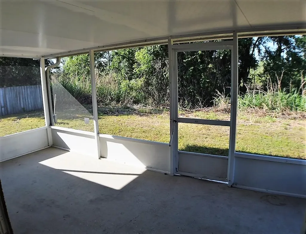 1017 Tawny Eagle Drive Groveland FL 34736