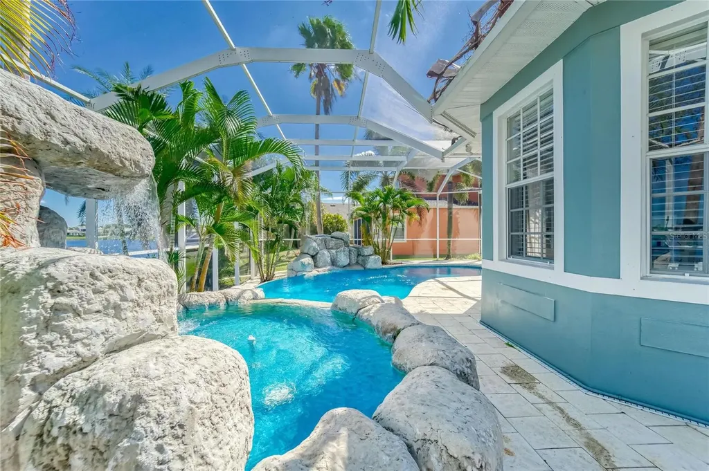 5225 Brighton Shore Drive Apollo Beach FL 33572