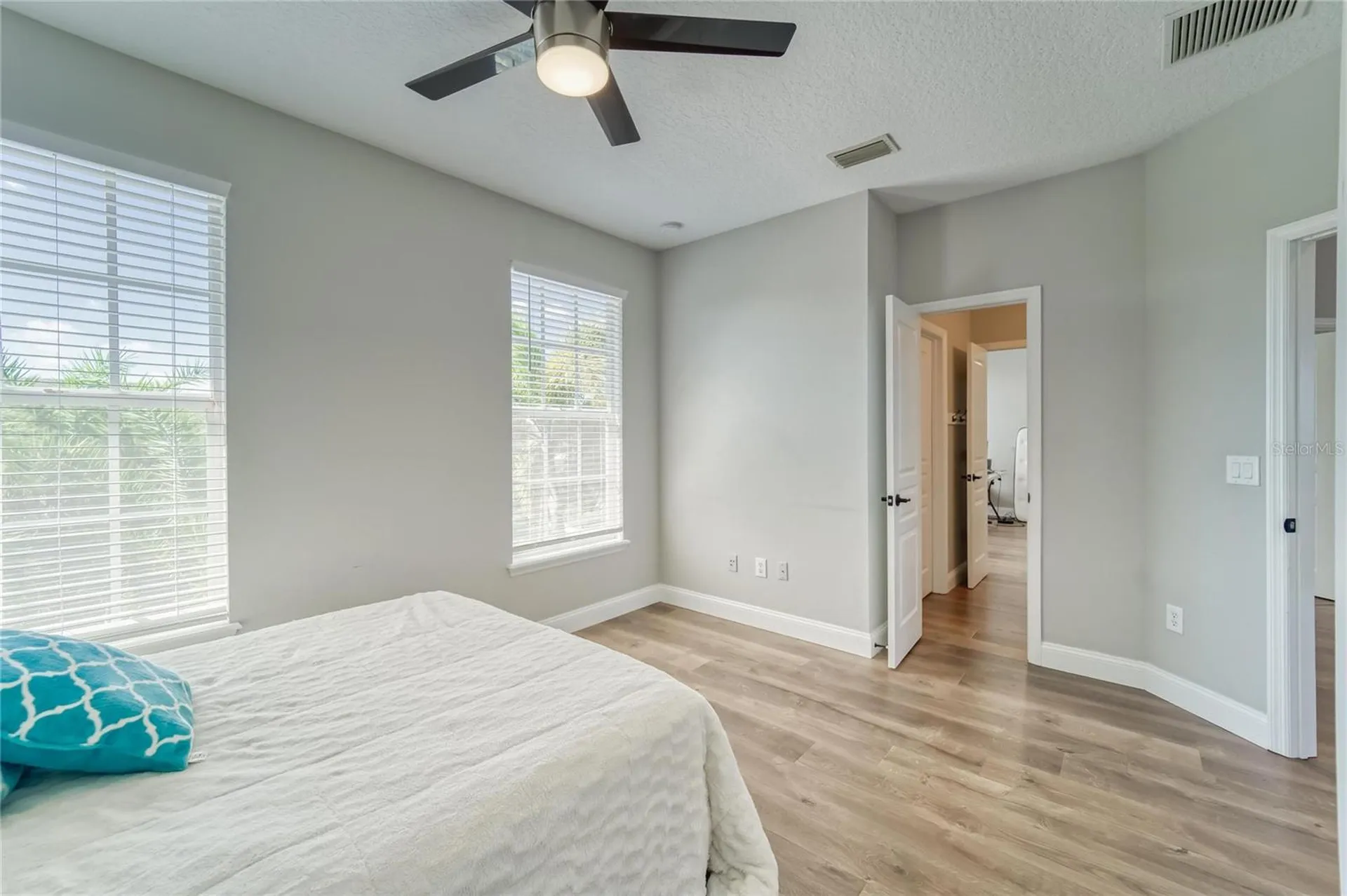 5225 Brighton Shore Drive Apollo Beach FL 33572