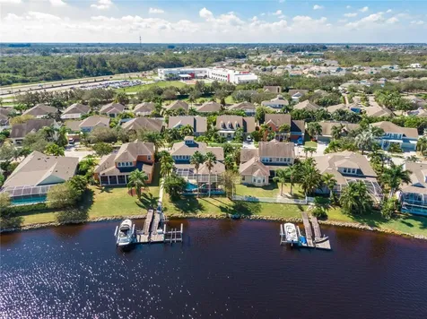 5225 Brighton Shore Drive Apollo Beach FL 33572
